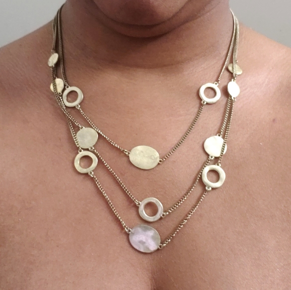 Kenneth Cole necklace - (GOLD) NEW - Picture 1 of 7